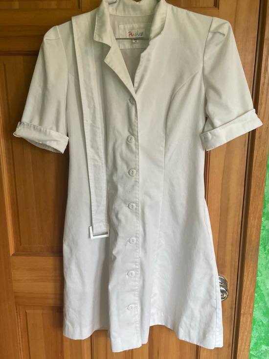 Peaches Uniforms Dresses & Skirts - Peaches Uniforms White Midi Button-Down Nurse’s Dress with Belt, Sz 10